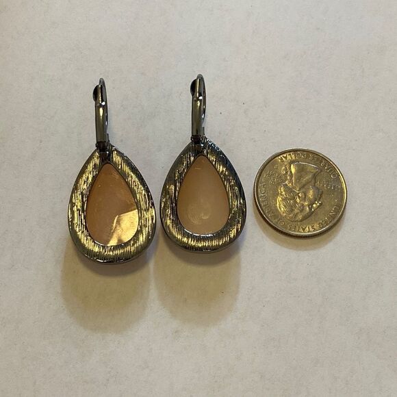 Vintage Earrings - Picture 4 of 5